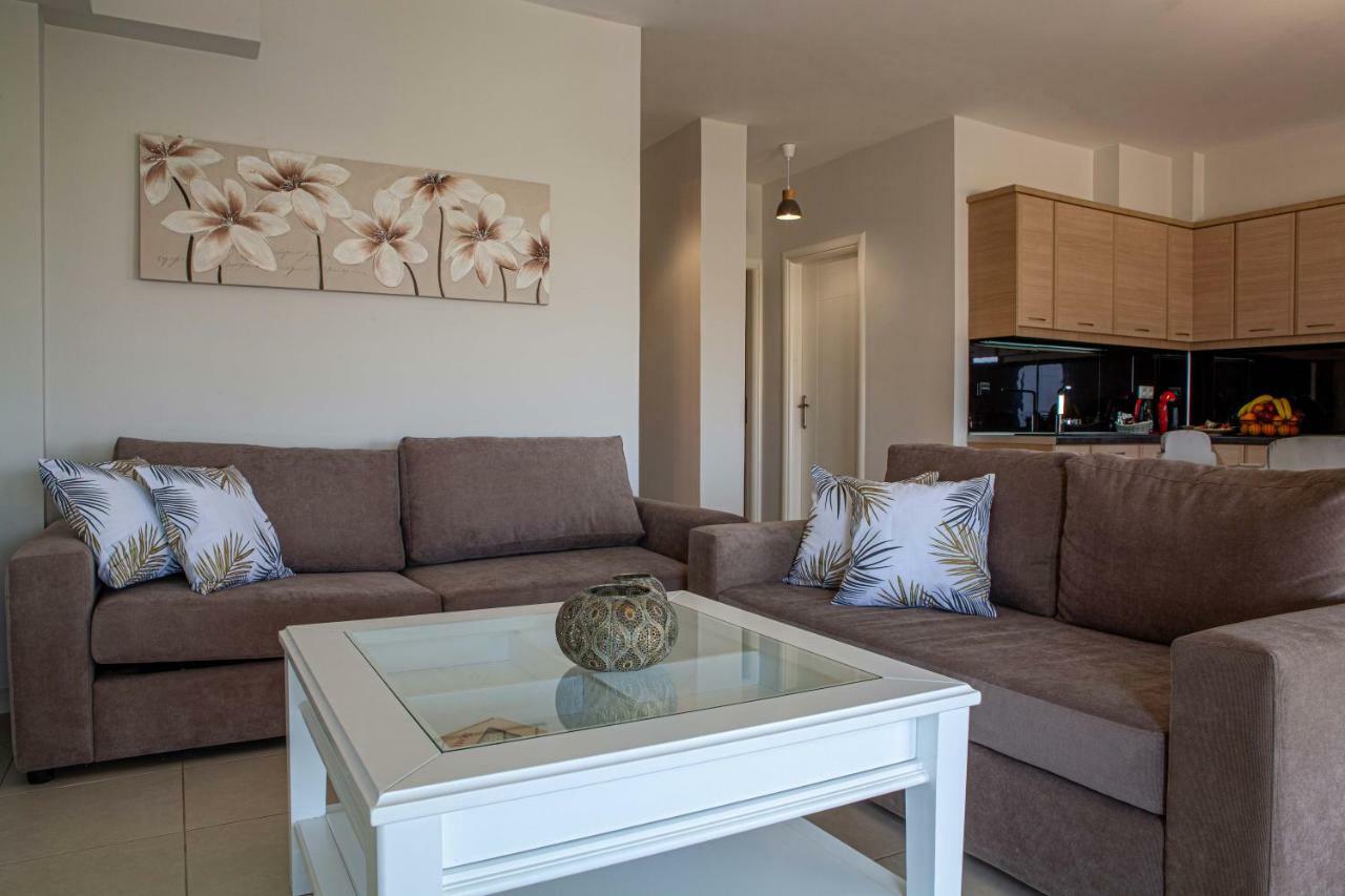 Aeolus Luxury Apartment - I ナフプリオ エクステリア 写真