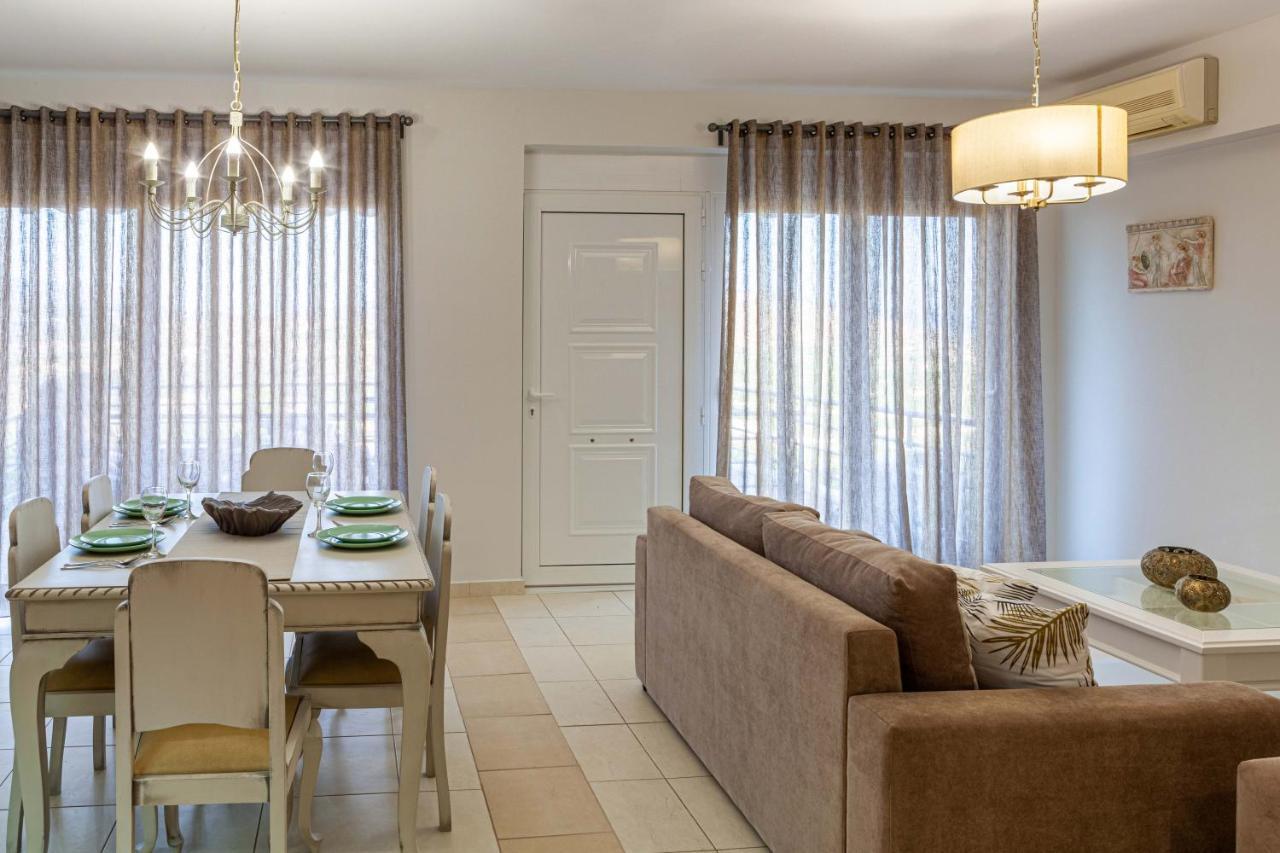 Aeolus Luxury Apartment - I ナフプリオ エクステリア 写真