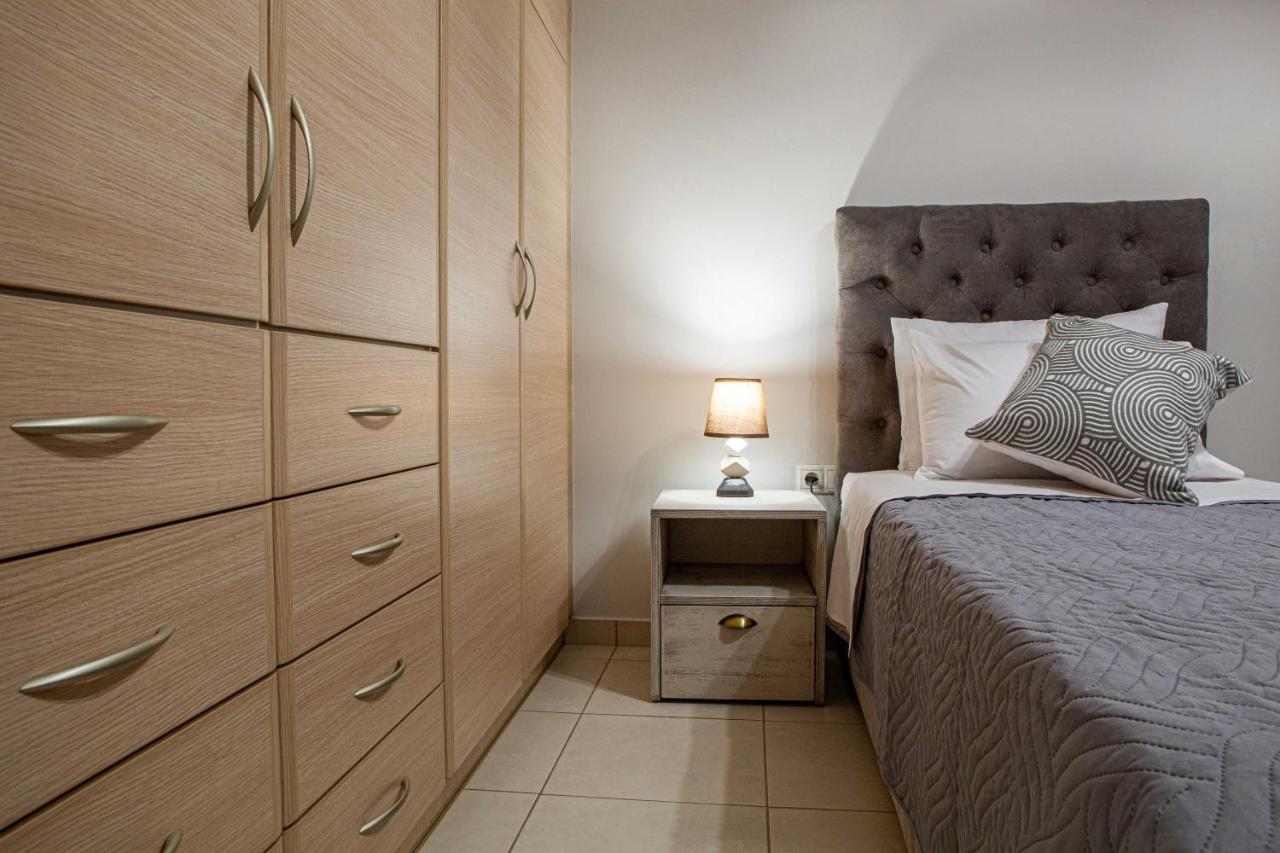 Aeolus Luxury Apartment - I ナフプリオ エクステリア 写真